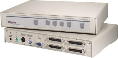 CS4R – 4 portowy przełącznik KVM do szaf rack