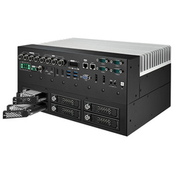 IVX-1000 ICY - Bezwentylatorowy komputer kolejowy EN 50155